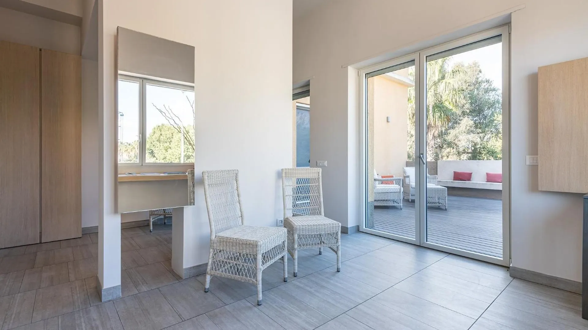 Poetto Sea Breeze - Red Apartment Cagliari